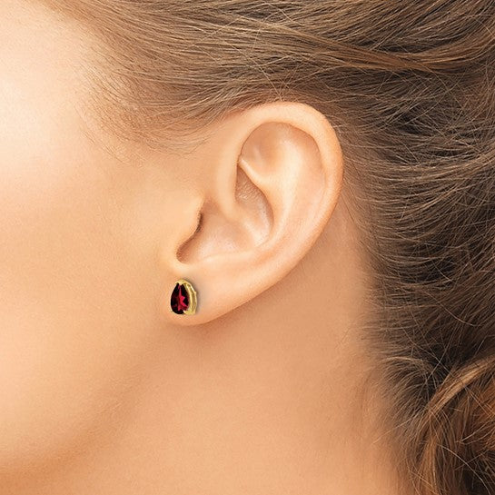14K White/Yellow Gold 1.5 Carat Oval Cut Natural Garnet Stud Earrings